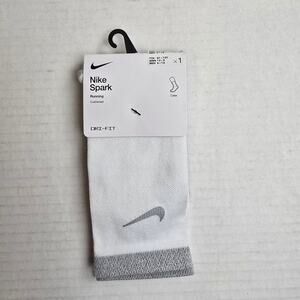 Nike Spark Running Crew Socks Size W7.5-9/M6-7.5 White Cushioned Dri-Fit
